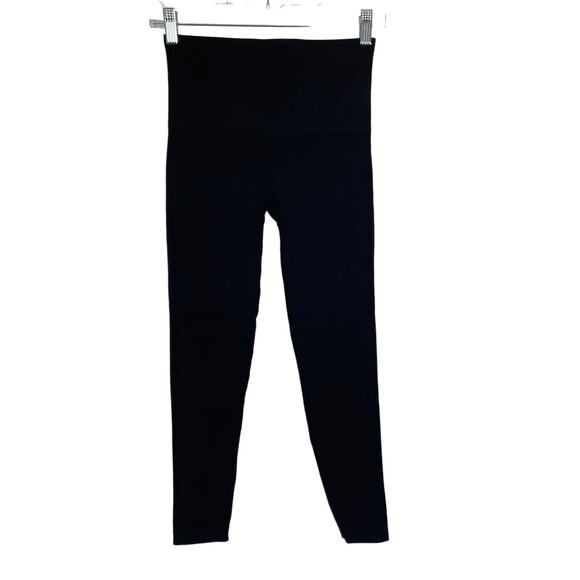 Spanx Look At Me Now Athletic Hiking Yoga Walking Black Leggings M - Picture 1 of 3